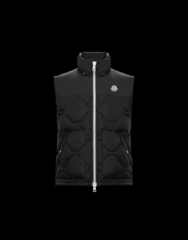 MONCLER モンクレールスーパーコピー ★2018AW新作★ロゴワッペン付フーディ★黒